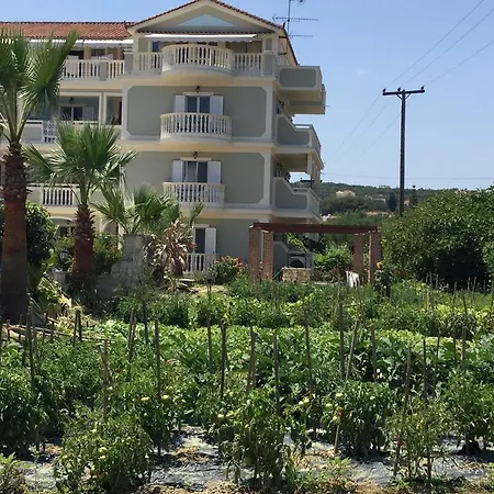 Hotel de apartamente Basil